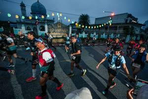 BIB: 
                            <button type="button" onclick="openModal(26233181)" class="btn btn-primary btn-sm float-right btn-popup" data-toggle="modal" data-target=".modal-high-quality">
                        <i class="fas fa-shopping-cart"></i> Add to Cart
                    </button>
                                            <button type="button" onclick="isThisMe(26233181, true)" class="btn btn-success btn-sm float-right btn-popup btn-isme hidden" data-toggle="tooltip" data-placement="bottom" title="นี่คือรูปของคุณใช่ไหม คลิกที่นี่เพื่อเอาเข้าอัลบั้ม">
                        <i class="fas fa-plus"></i> Add to album
                    </button>
                    <button type="button" onclick="isThisMe(26233181, false)" class="btn btn-warning btn-sm float-right btn-popup btn-isnotme hidden">
                        <i class="fas fa-ban"></i> Remove from album
                    </button>